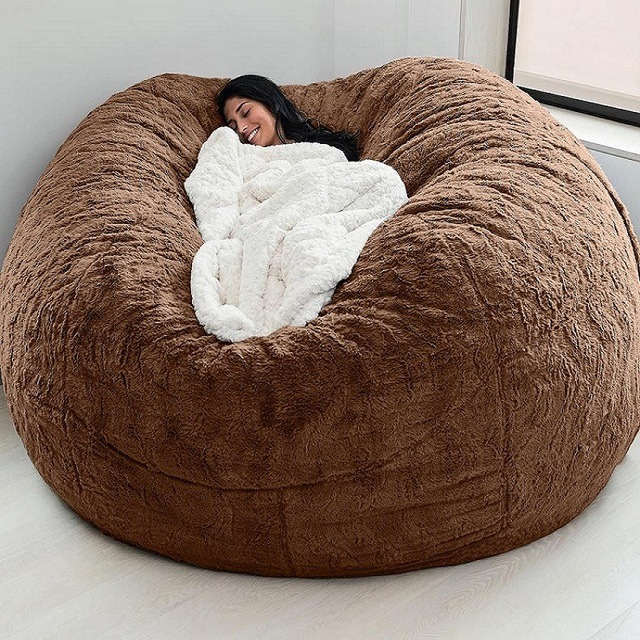 Chaise de salon en plein air 7Ft Giant Bean Bag Souffle Faux fourrure Tissu EPS remplir 8