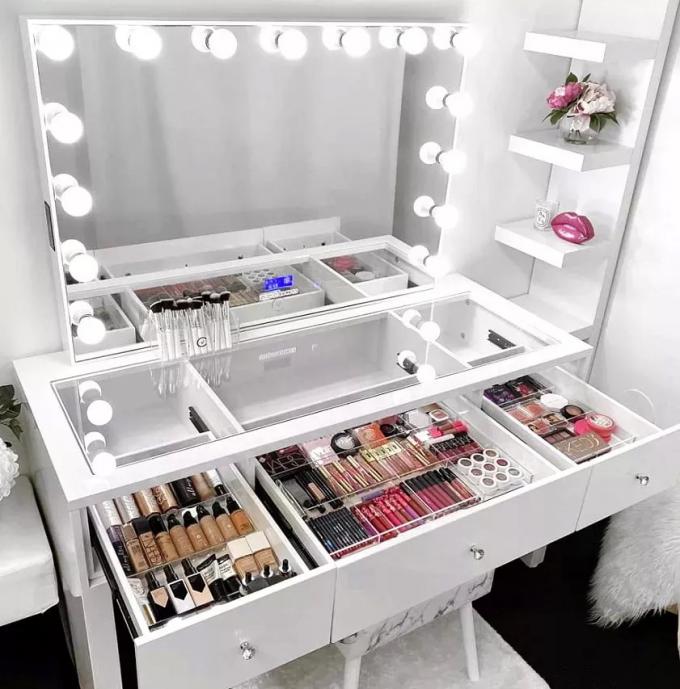 Table de Maquillage Moderne en Chêne avec Miroir Lumineux, Coiffeuse et Rangement 8