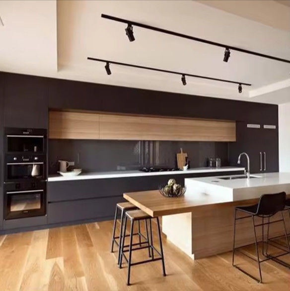 Cuisine de coin Armoires en MDF Pantry Blanc Noir Modulaire 0