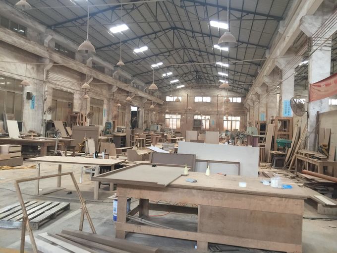Dongguan OE HOME Furniture Co., Ltd. ligne de production en usine 2